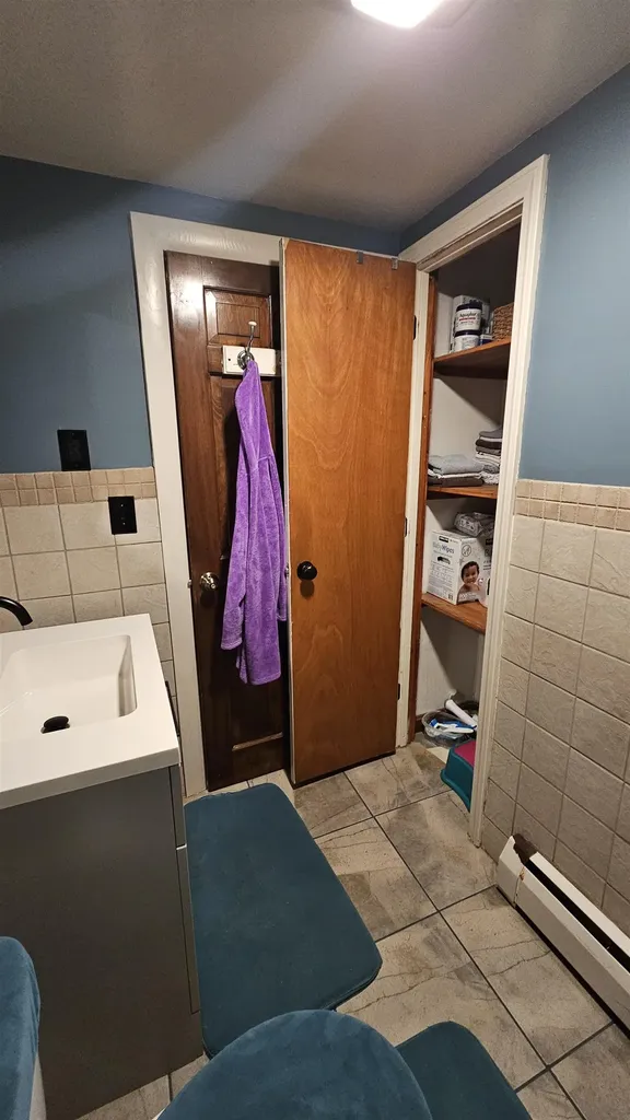 152 Ferry Street Hudson NH 03051