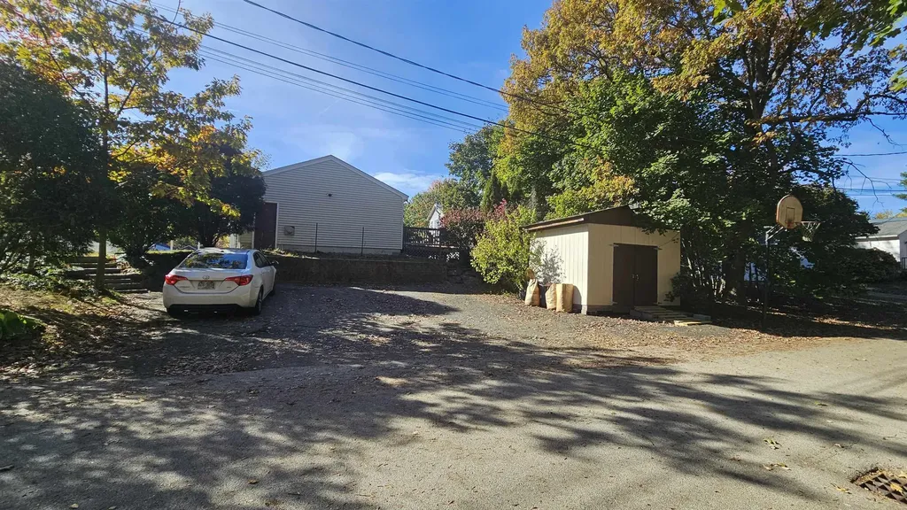 152 Ferry Street Hudson NH 03051