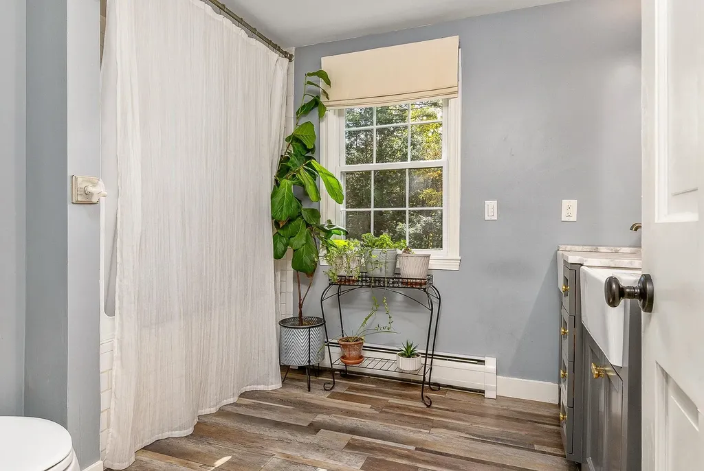 40 Louise Lane Fremont NH 03044