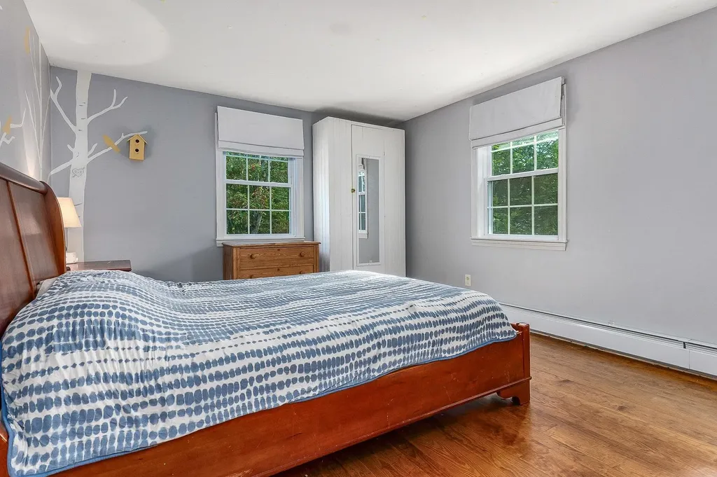 40 Louise Lane Fremont NH 03044