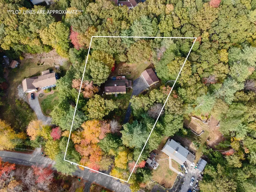 40 Louise Lane Fremont NH 03044