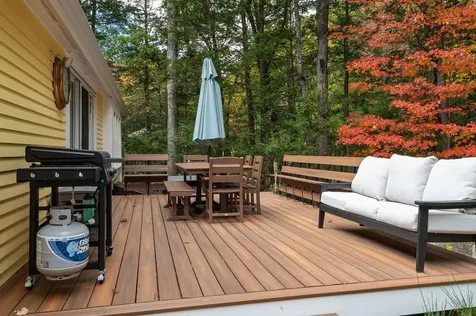 40 Louise Lane Fremont NH 03044