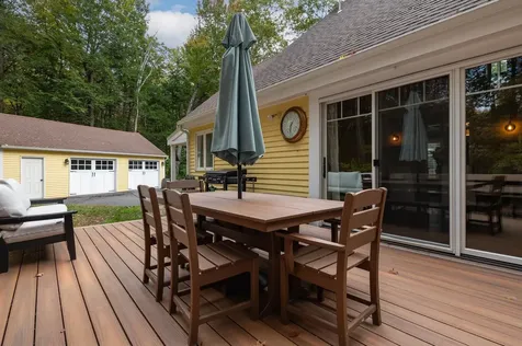 40 Louise Lane Fremont NH 03044