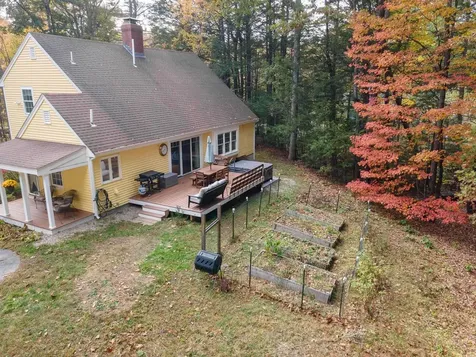 40 Louise Lane Fremont NH 03044