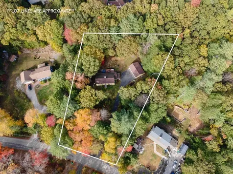 40 Louise Lane Fremont NH 03044