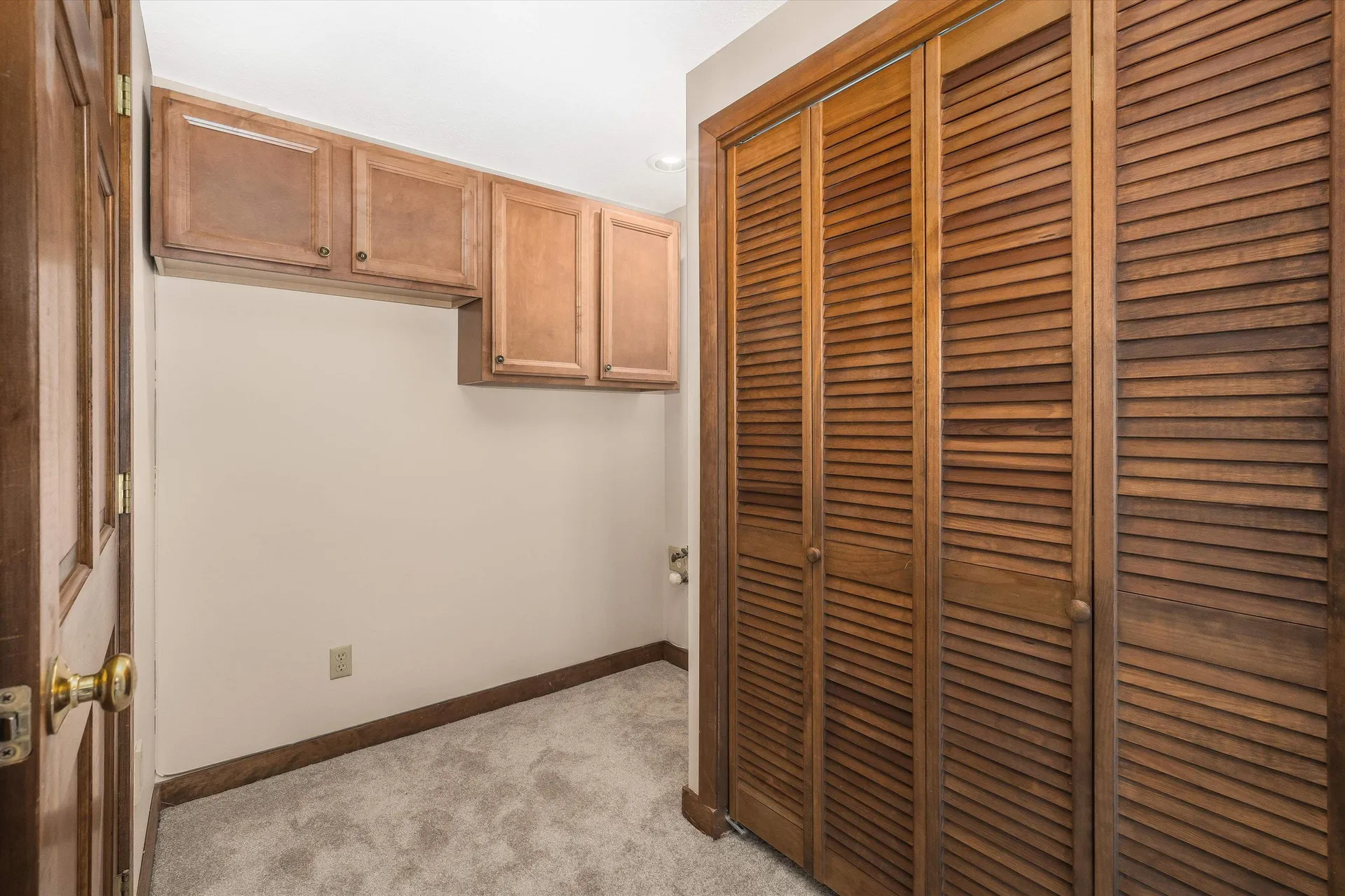 51 River Front Drive Manchester NH 03102