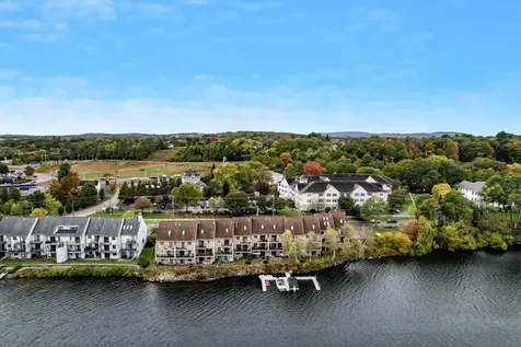 51 River Front Drive Manchester NH 03102