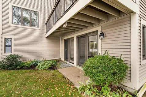 51 River Front Drive Manchester NH 03102