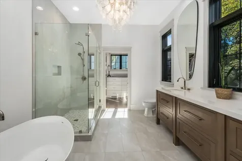 63 Commanders Helm Laconia NH 03246