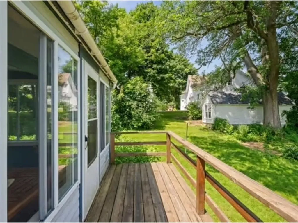 332 Main Street Shoreham VT 05770