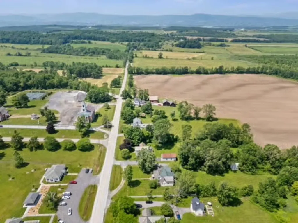 332 Main Street Shoreham VT 05770