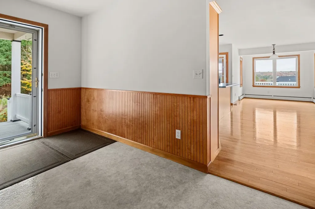 307 West Sleepy Hollow Road Essex Junction VT 05452