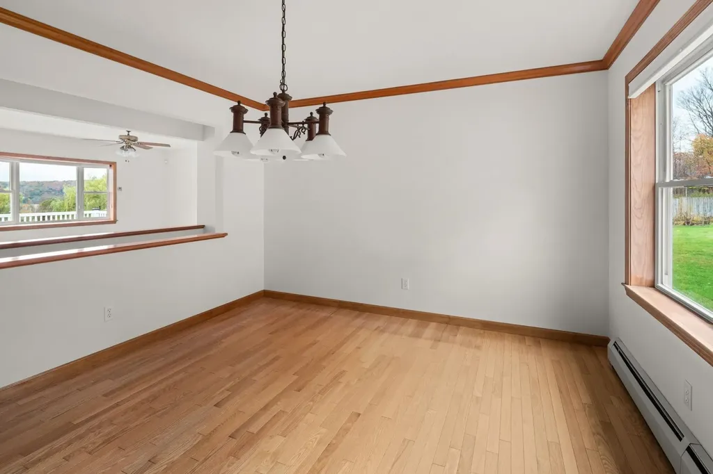 307 West Sleepy Hollow Road Essex Junction VT 05452