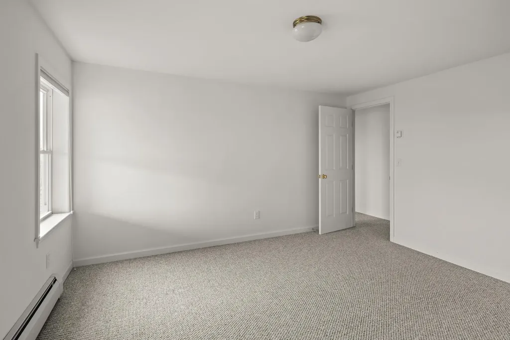 307 West Sleepy Hollow Road Essex Junction VT 05452