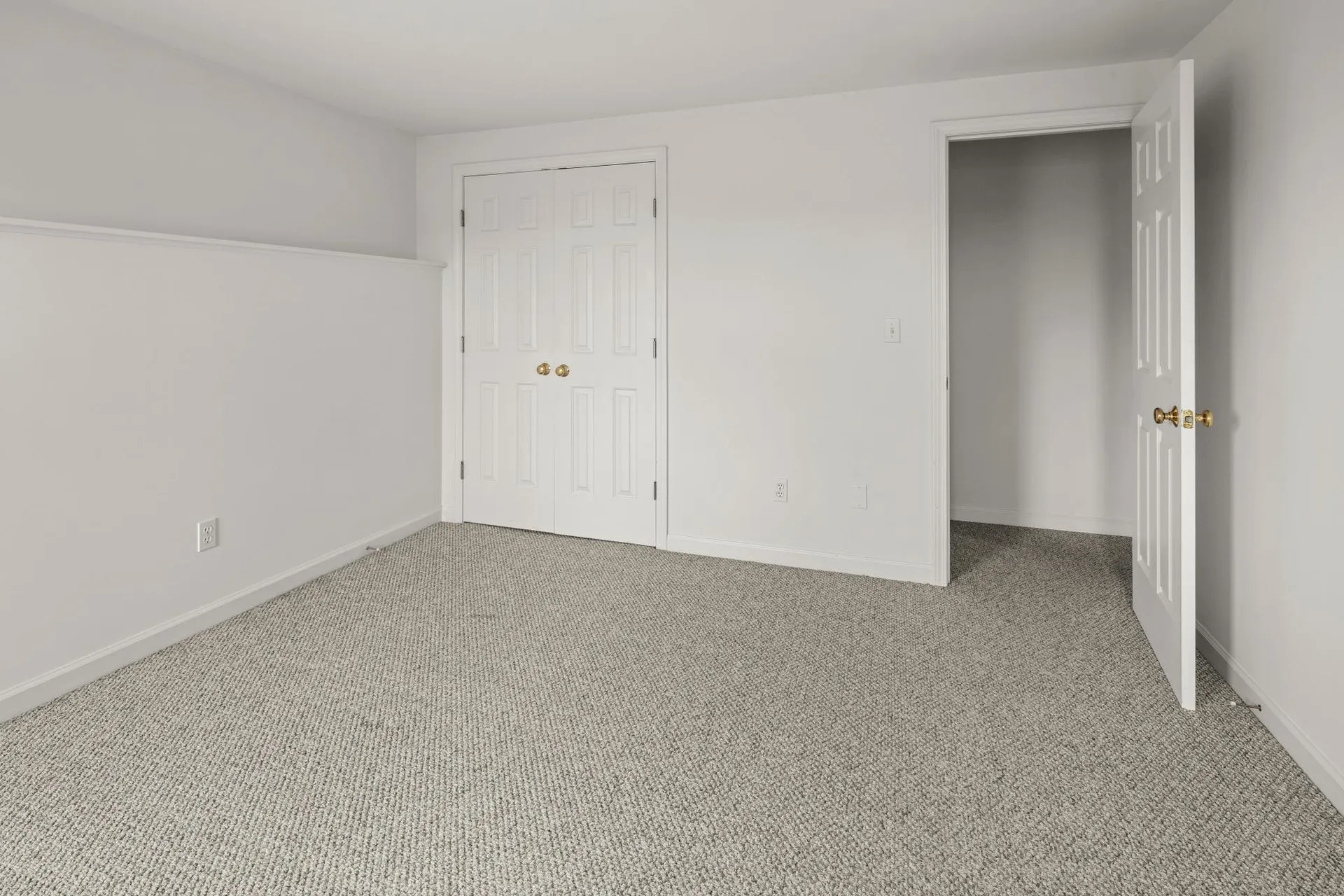 307 West Sleepy Hollow Road Essex Junction VT 05452