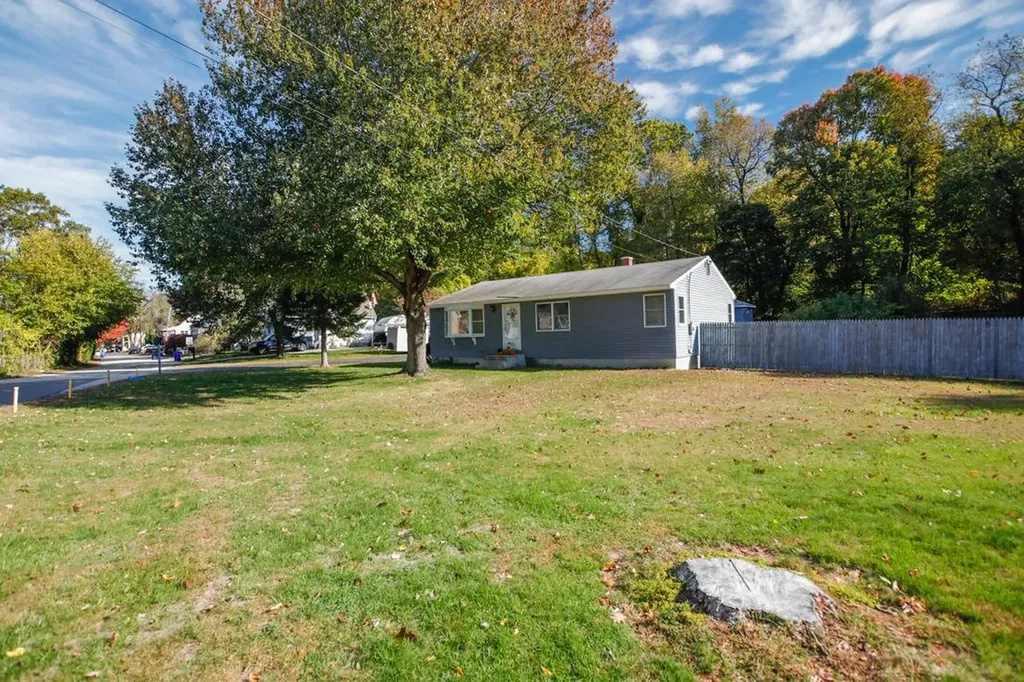 412 West Mitchell Street Manchester NH 03103