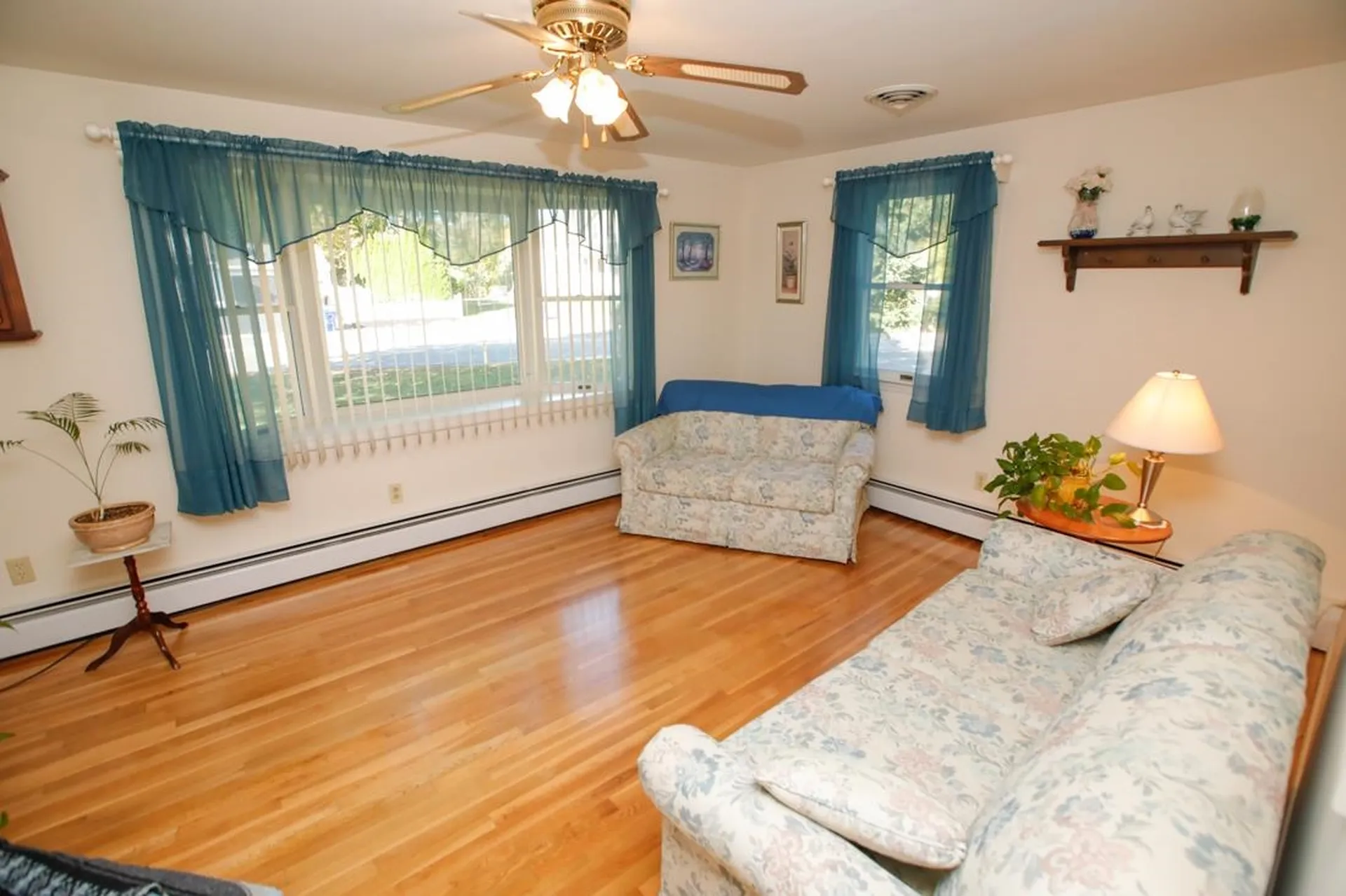 412 West Mitchell Street Manchester NH 03103