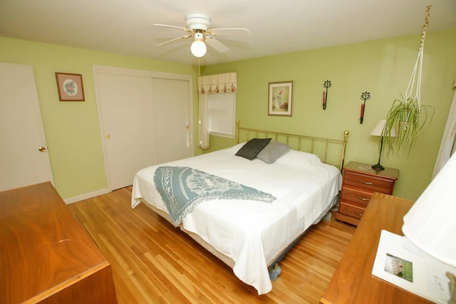 412 West Mitchell Street Manchester NH 03103