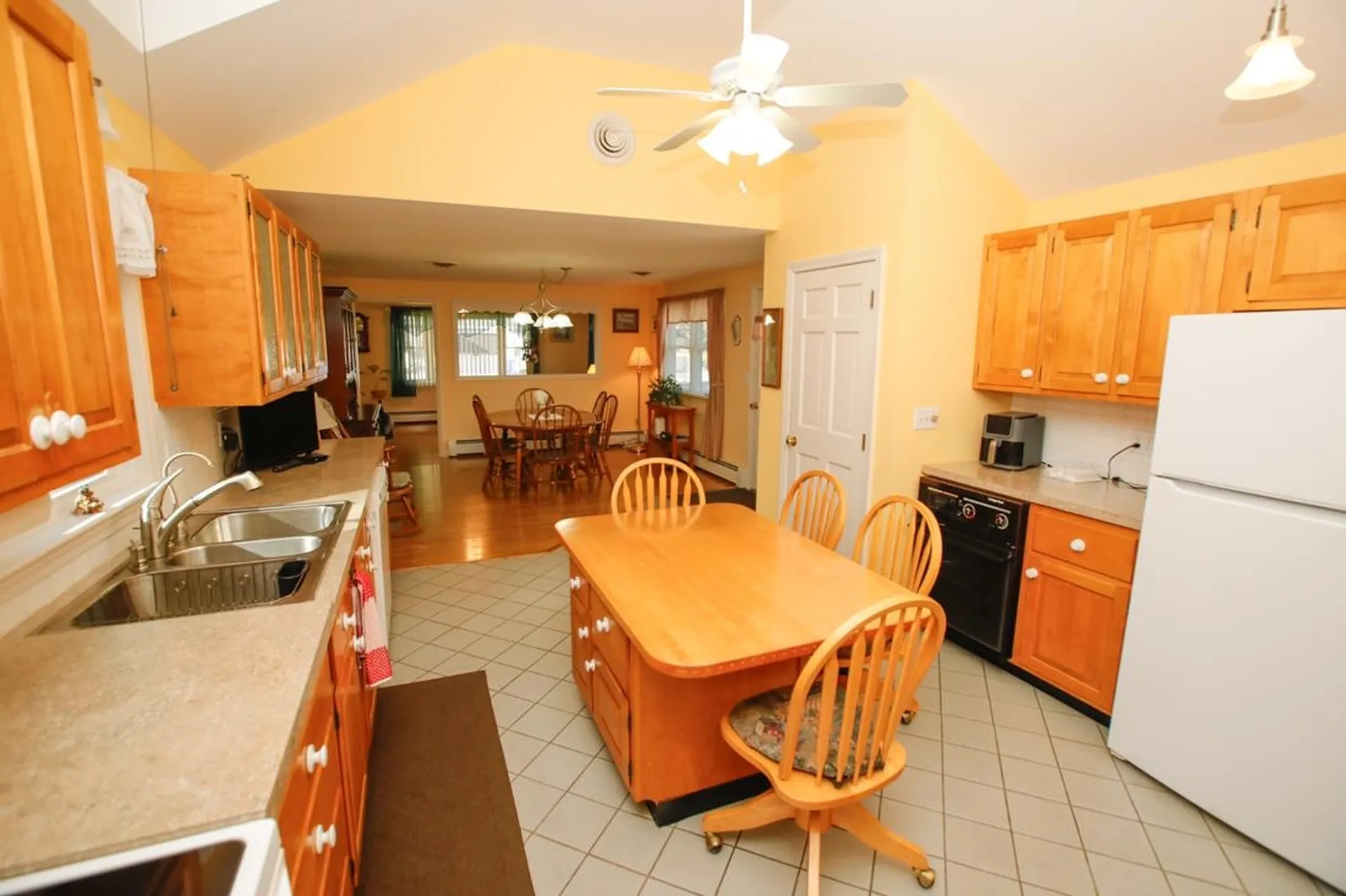 412 West Mitchell Street Manchester NH 03103