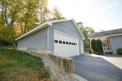 412 West Mitchell Street Manchester NH 03103