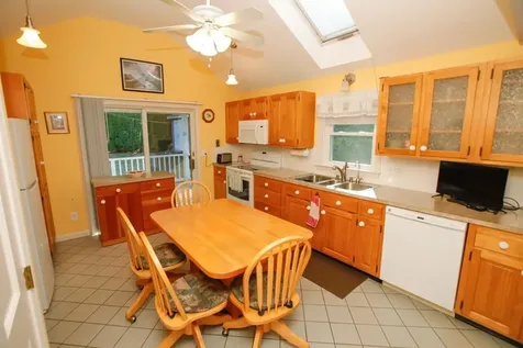 412 West Mitchell Street Manchester NH 03103