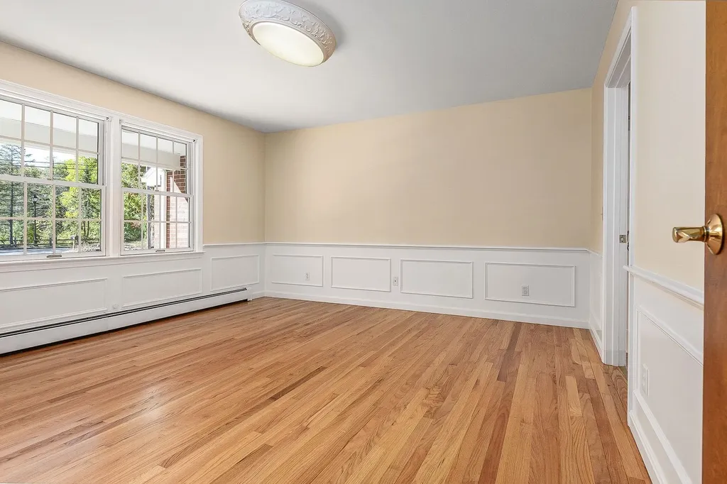 25 Emerson Road Durham NH 03824