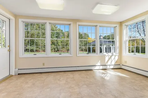 25 Emerson Road Durham NH 03824