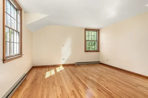 25 Emerson Road Durham NH 03824