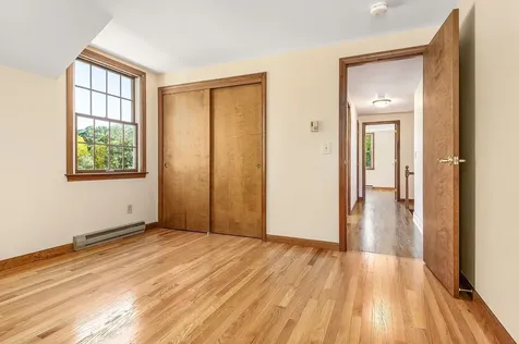 25 Emerson Road Durham NH 03824