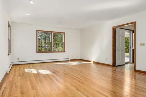 25 Emerson Road Durham NH 03824