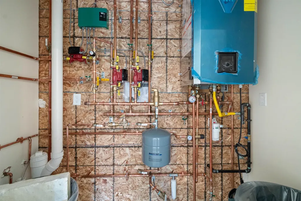 4 Village Hill Lane Huntington VT 05462