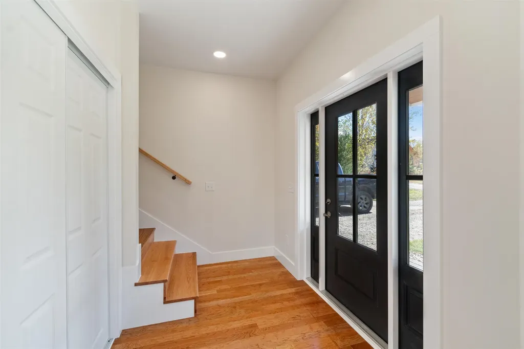 4 Village Hill Lane Huntington VT 05462