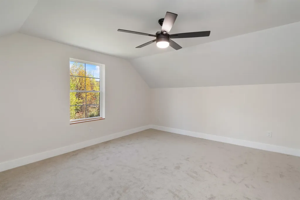 4 Village Hill Lane Huntington VT 05462