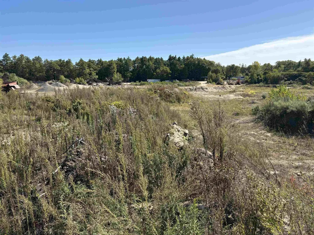 411 Ash Swamp Road Newmarket NH 03857