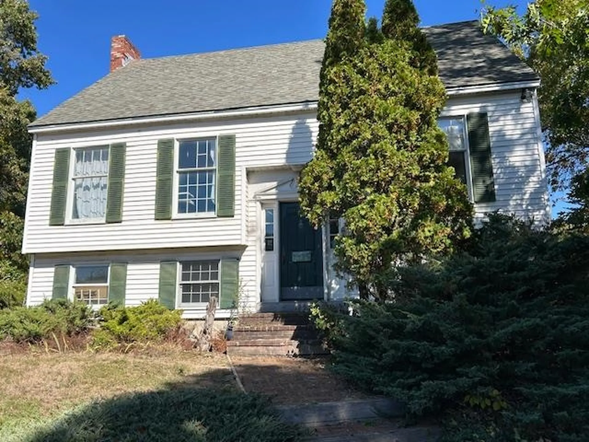 129 Route 125 Kingston NH 03848