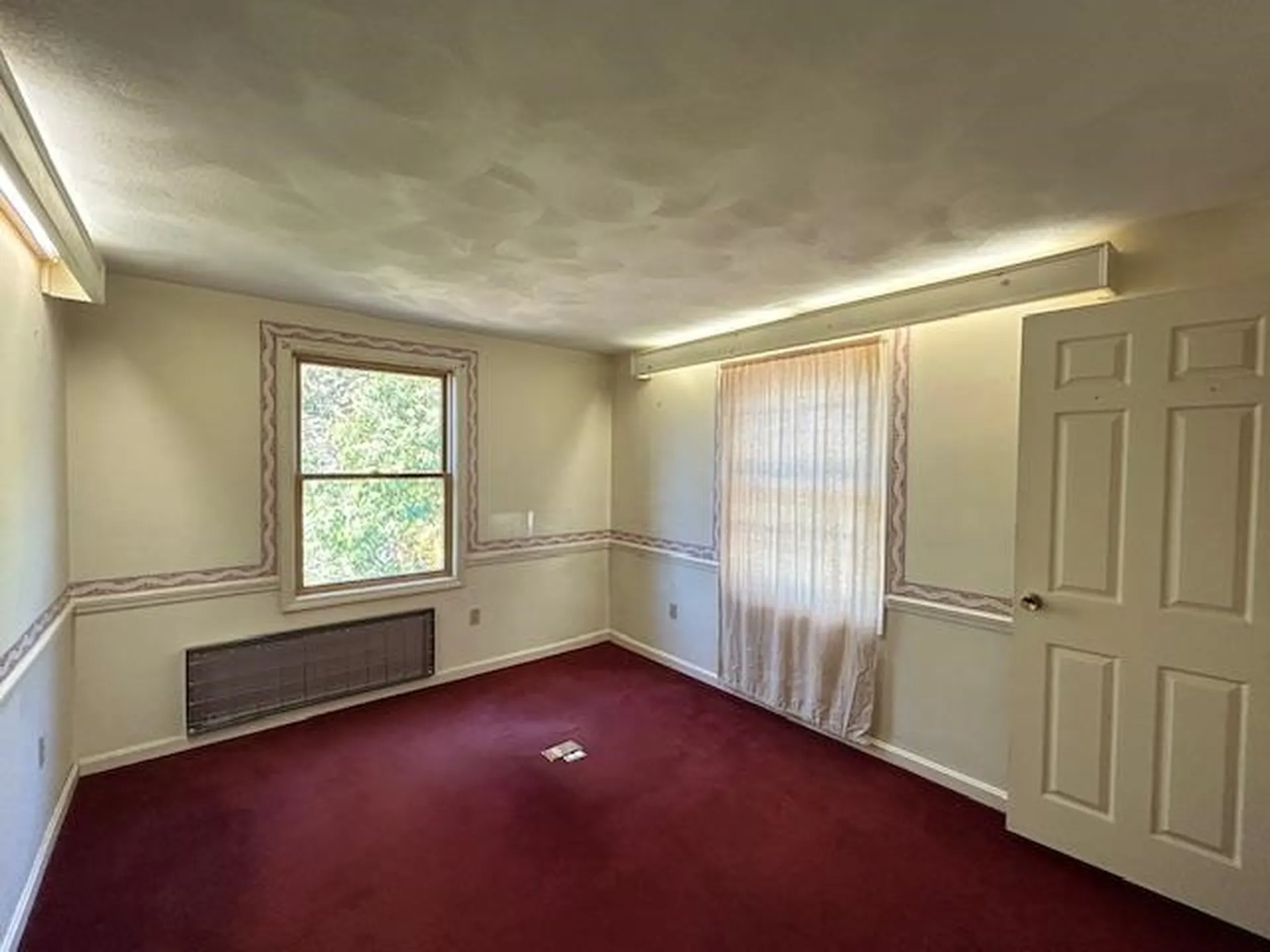 129 Route 125 Kingston NH 03848