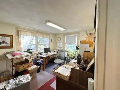 129 Route 125 Kingston NH 03848