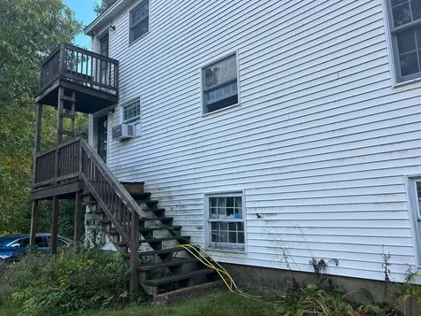 129 Route 125 Kingston NH 03848