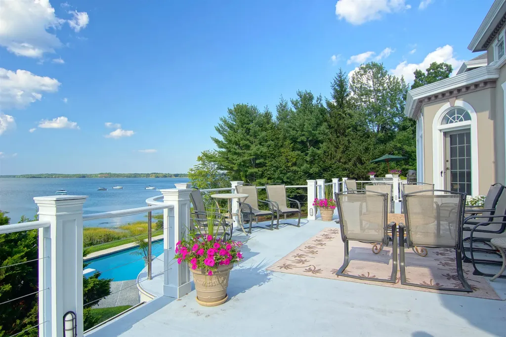 28 Osprey Cove Greenland NH 03840