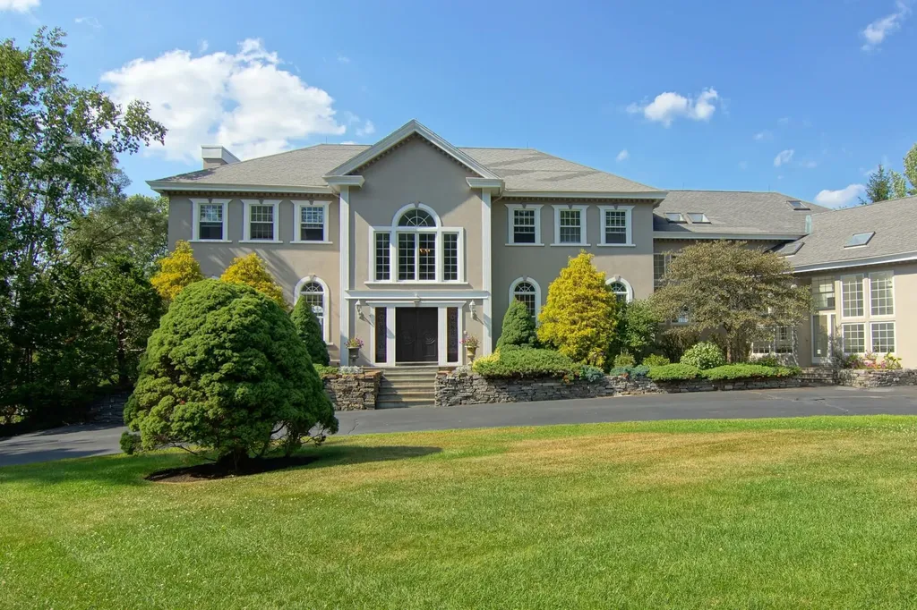 28 Osprey Cove Greenland NH 03840