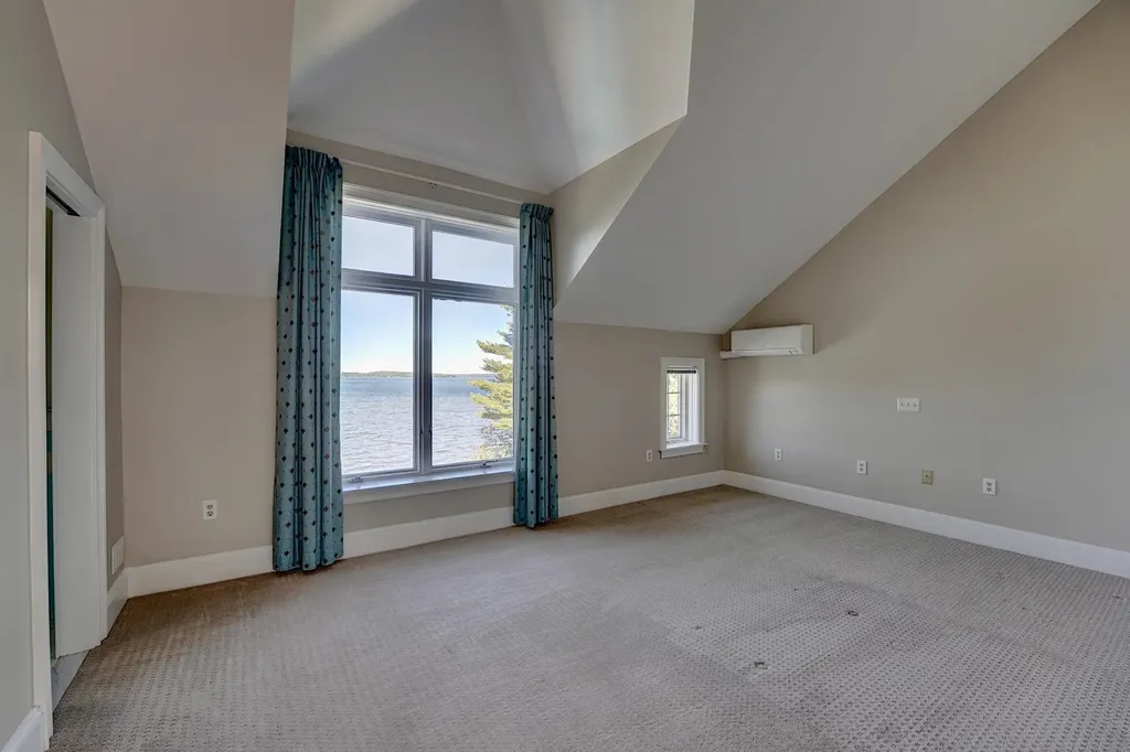 28 Osprey Cove Greenland NH 03840