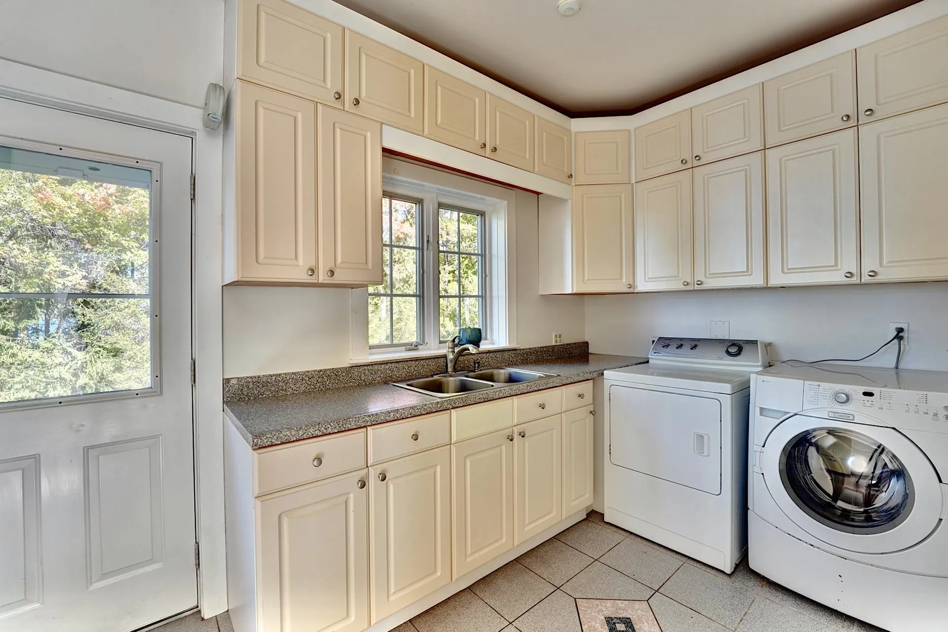 28 Osprey Cove Greenland NH 03840