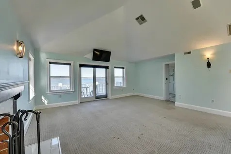 28 Osprey Cove Greenland NH 03840