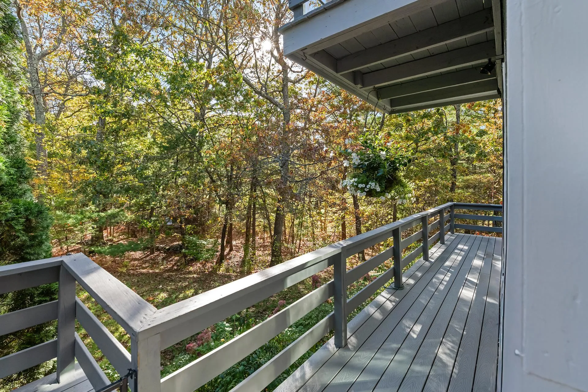 26 Seasons Lane Londonderry NH 03053