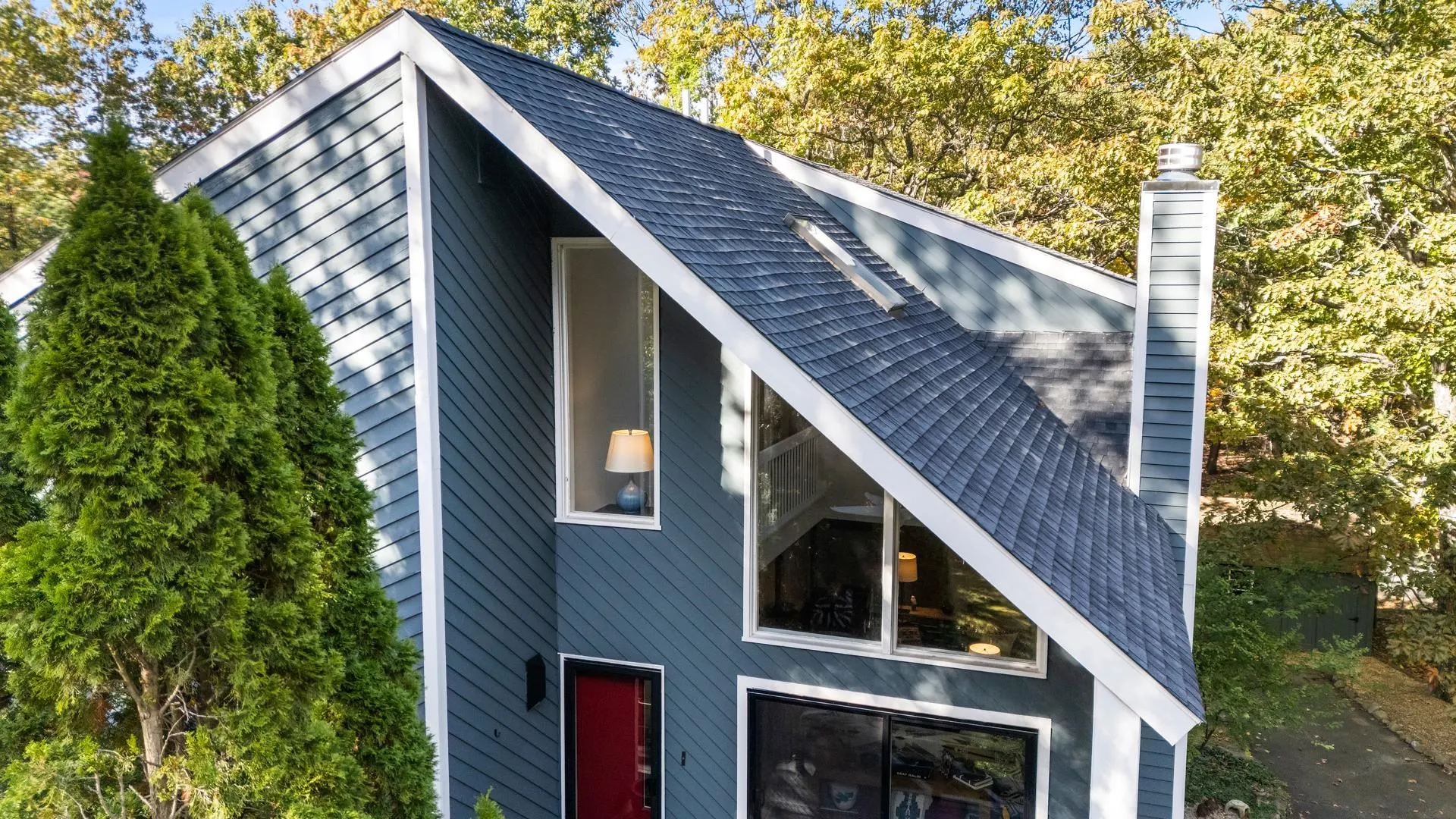 26 Seasons Lane Londonderry NH 03053