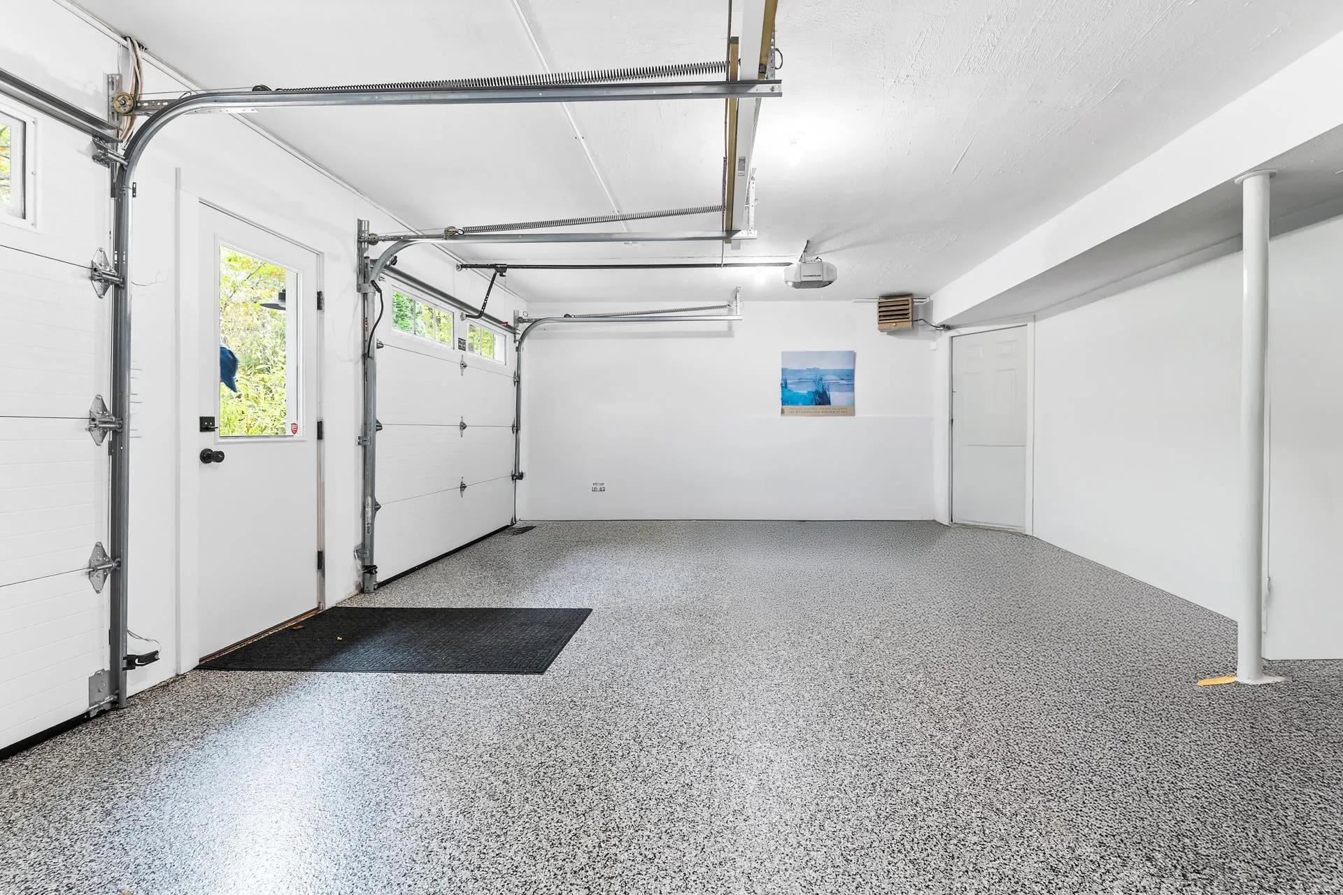 26 Seasons Lane Londonderry NH 03053