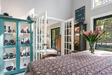 26 Seasons Lane Londonderry NH 03053