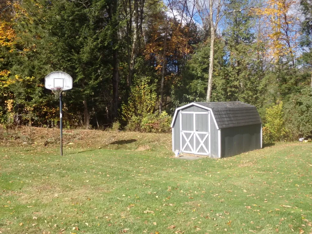 62 Mcallister Road Irasburg VT 05845