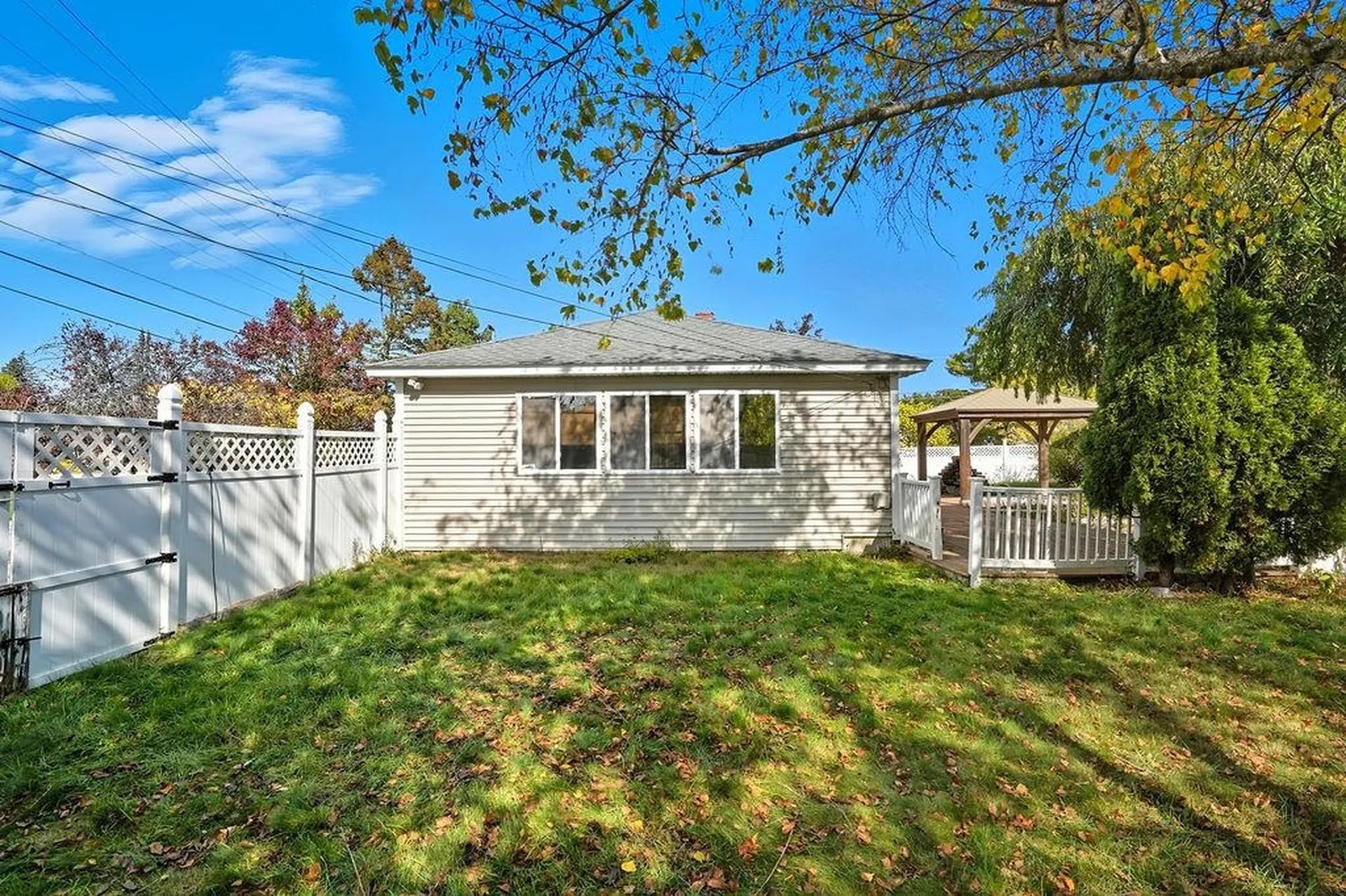 2 Fox Meadow Road Nashua NH 03060