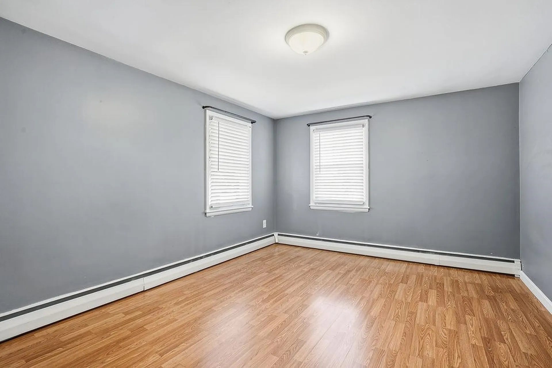 2 Fox Meadow Road Nashua NH 03060